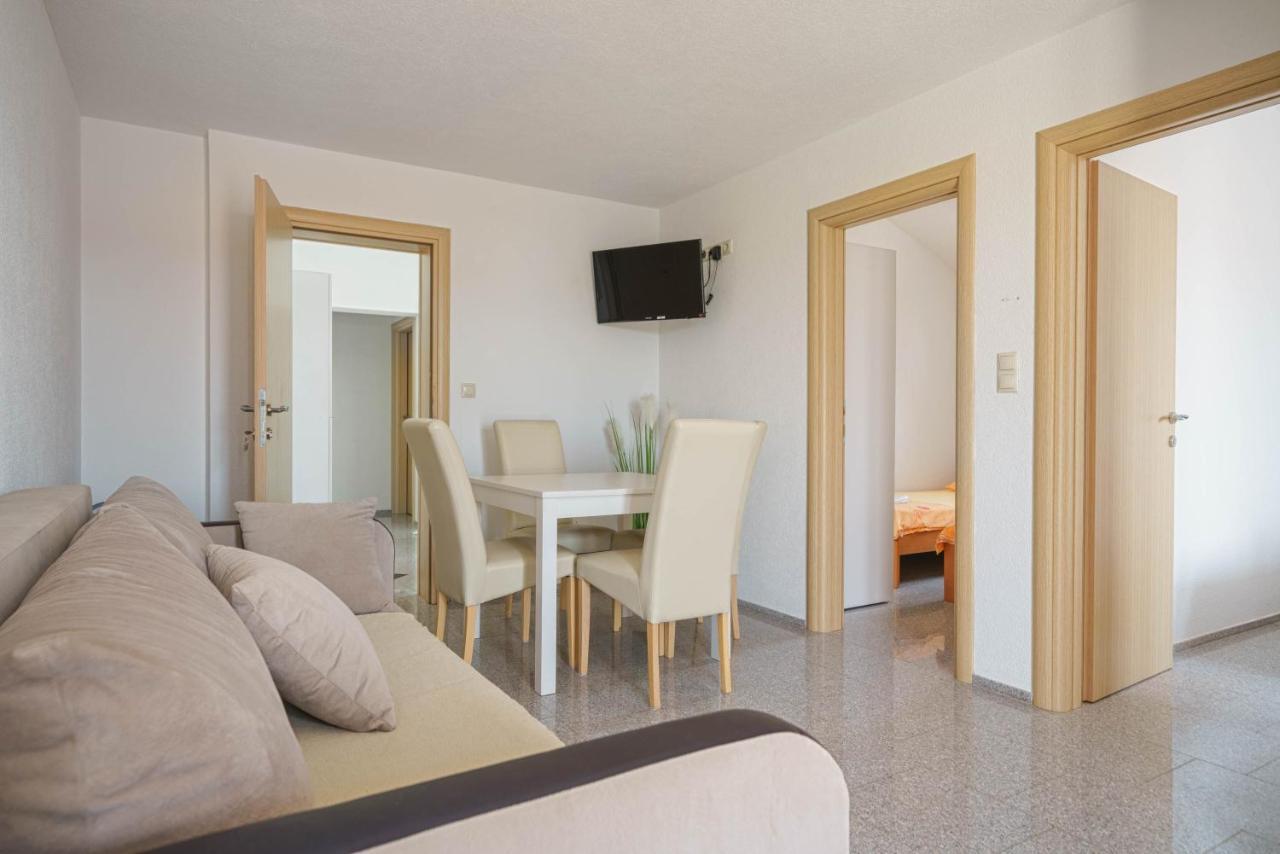 וודיצה Apartments Miskovic מראה חיצוני תמונה