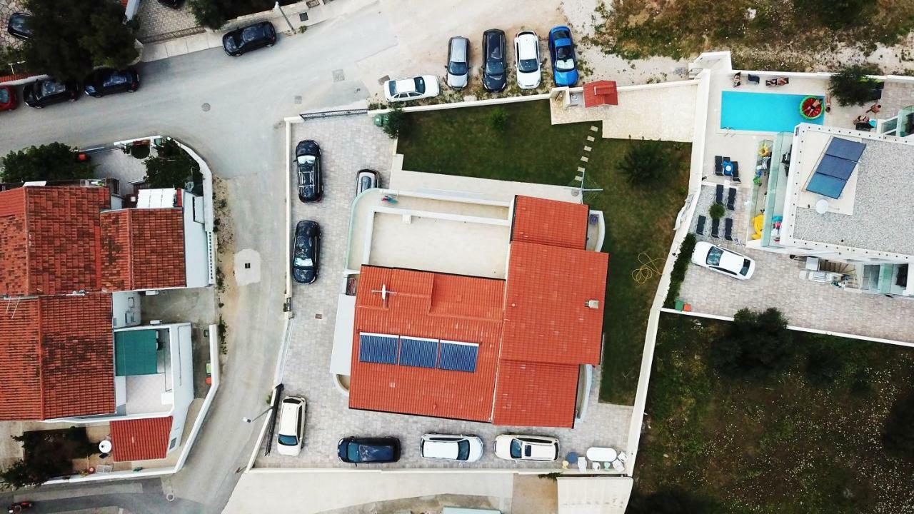וודיצה Apartments Miskovic מראה חיצוני תמונה